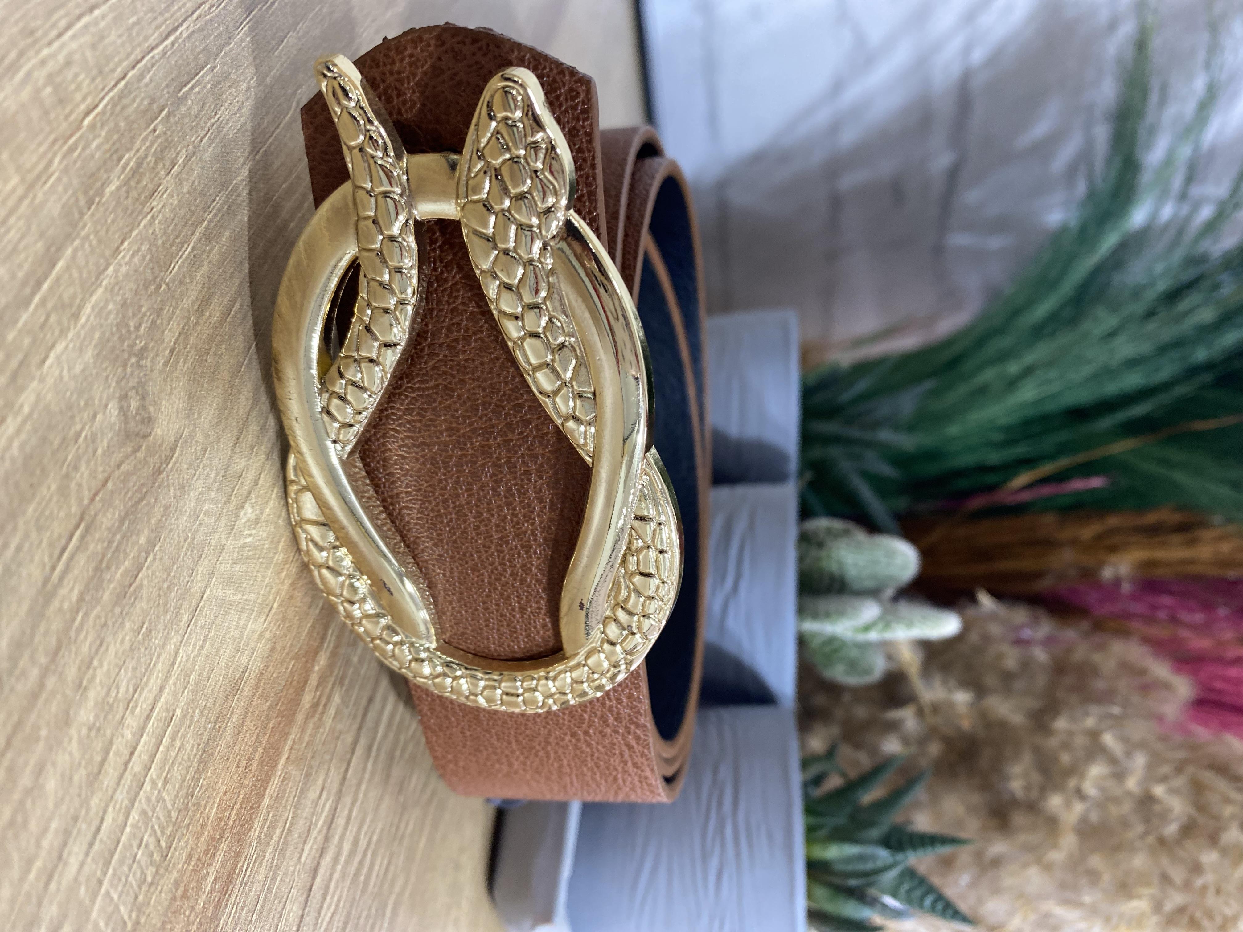 Taba Yılan Tasarım  Geçmeli Gold Tokalı Kemer