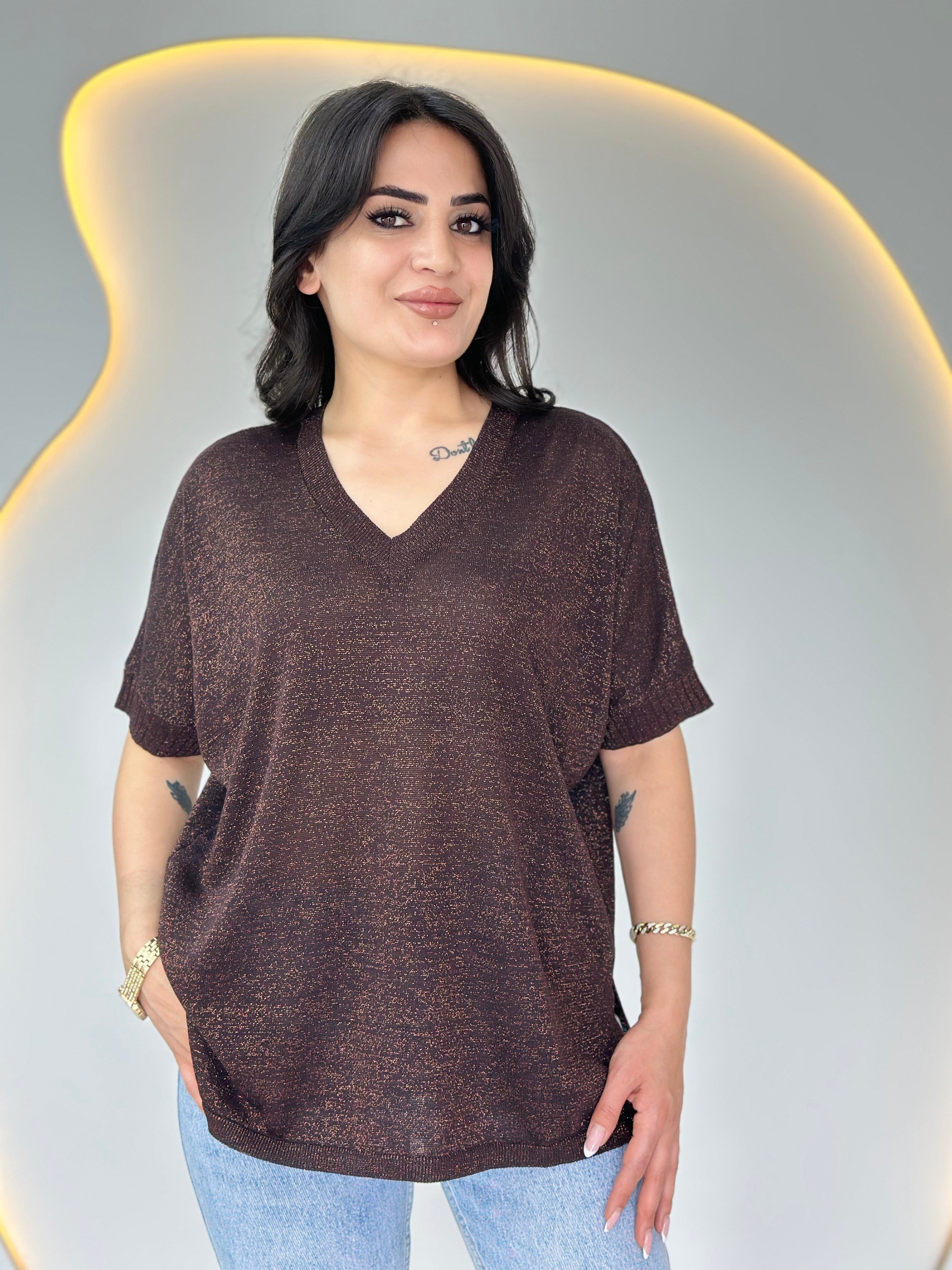 Tommy Bakır V Yaka Ve Kol Detaylı Sim İşlemeli Yırtmaçlı Bluz D132