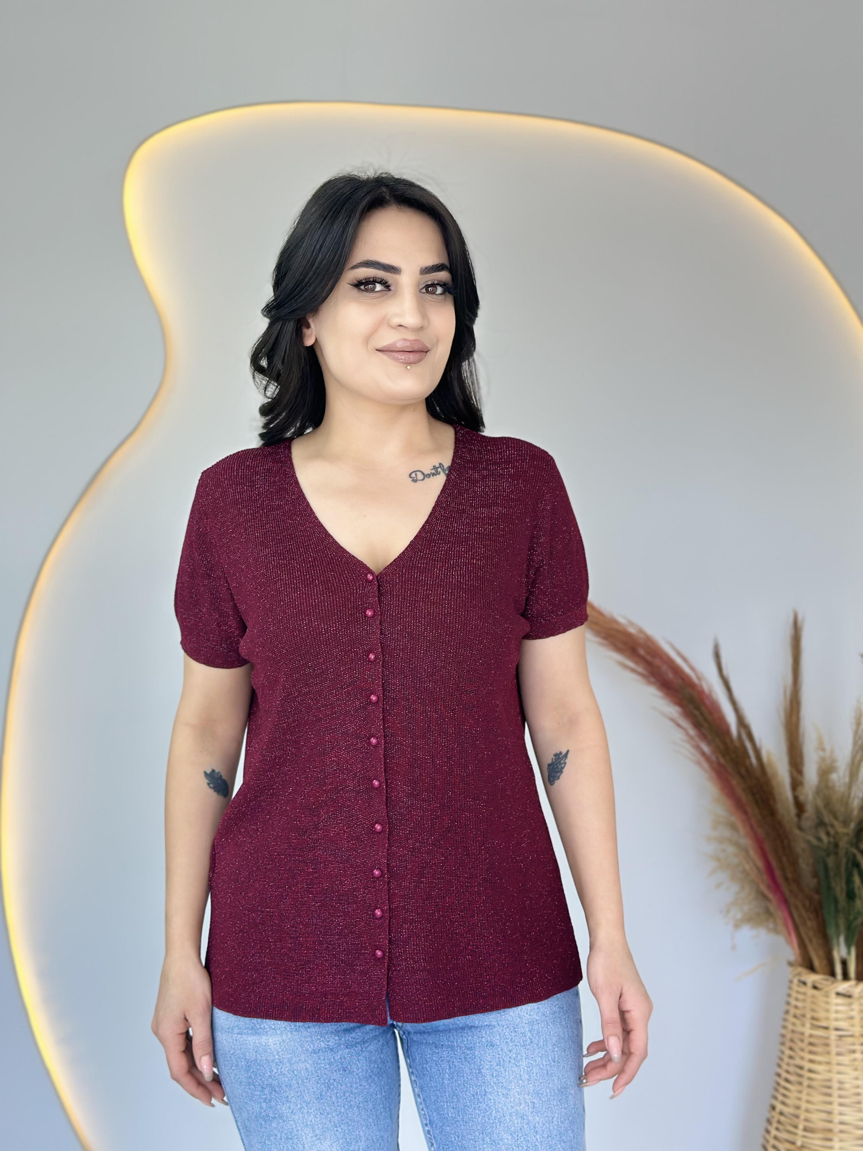 Velvet Bordo V Yaka Önü Düğme Detaylı Sim İşlemeli Bluz D037