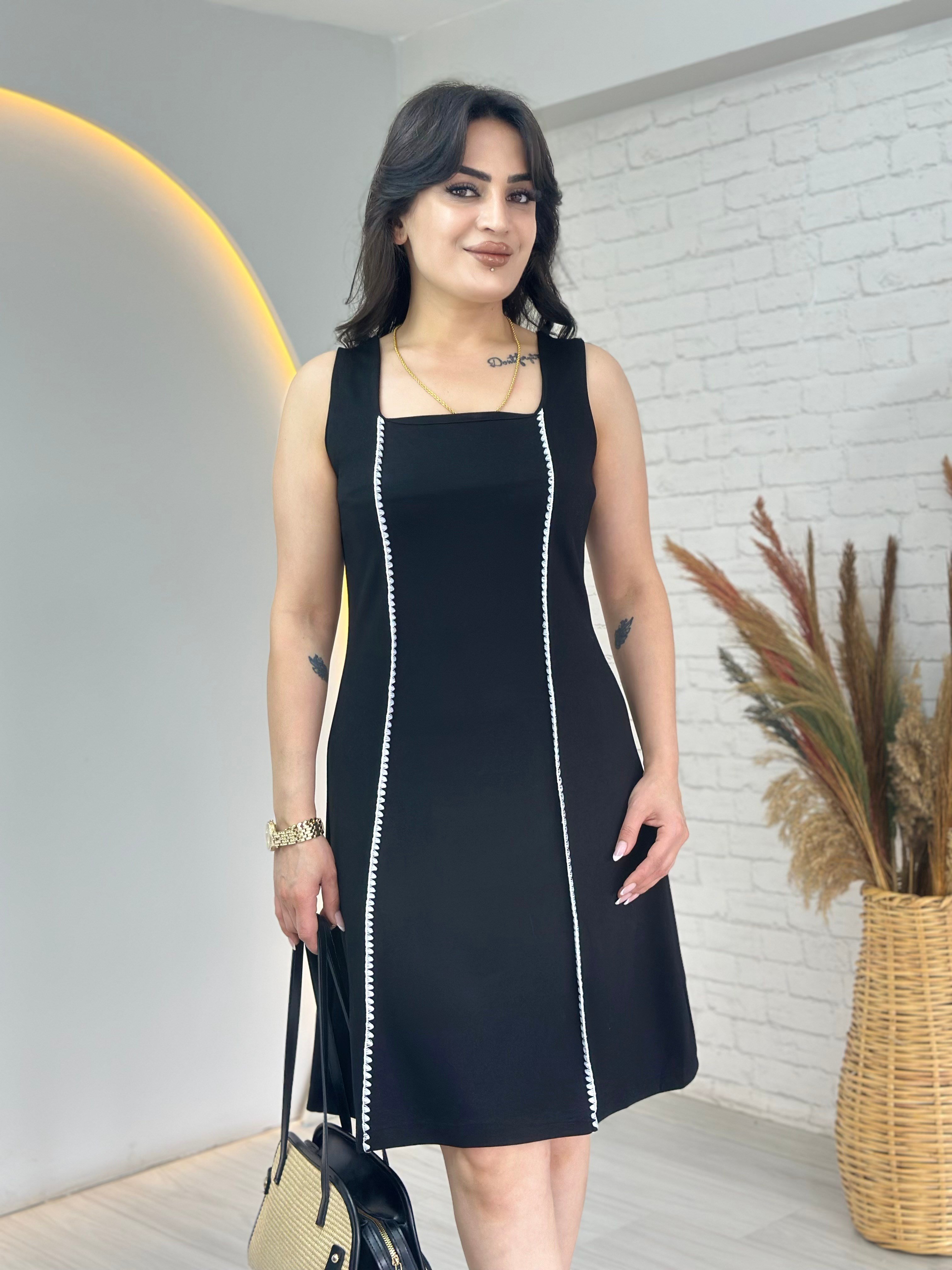 Vireo Siyah Kare Yaka Biye Detay Modal Elbise D126
