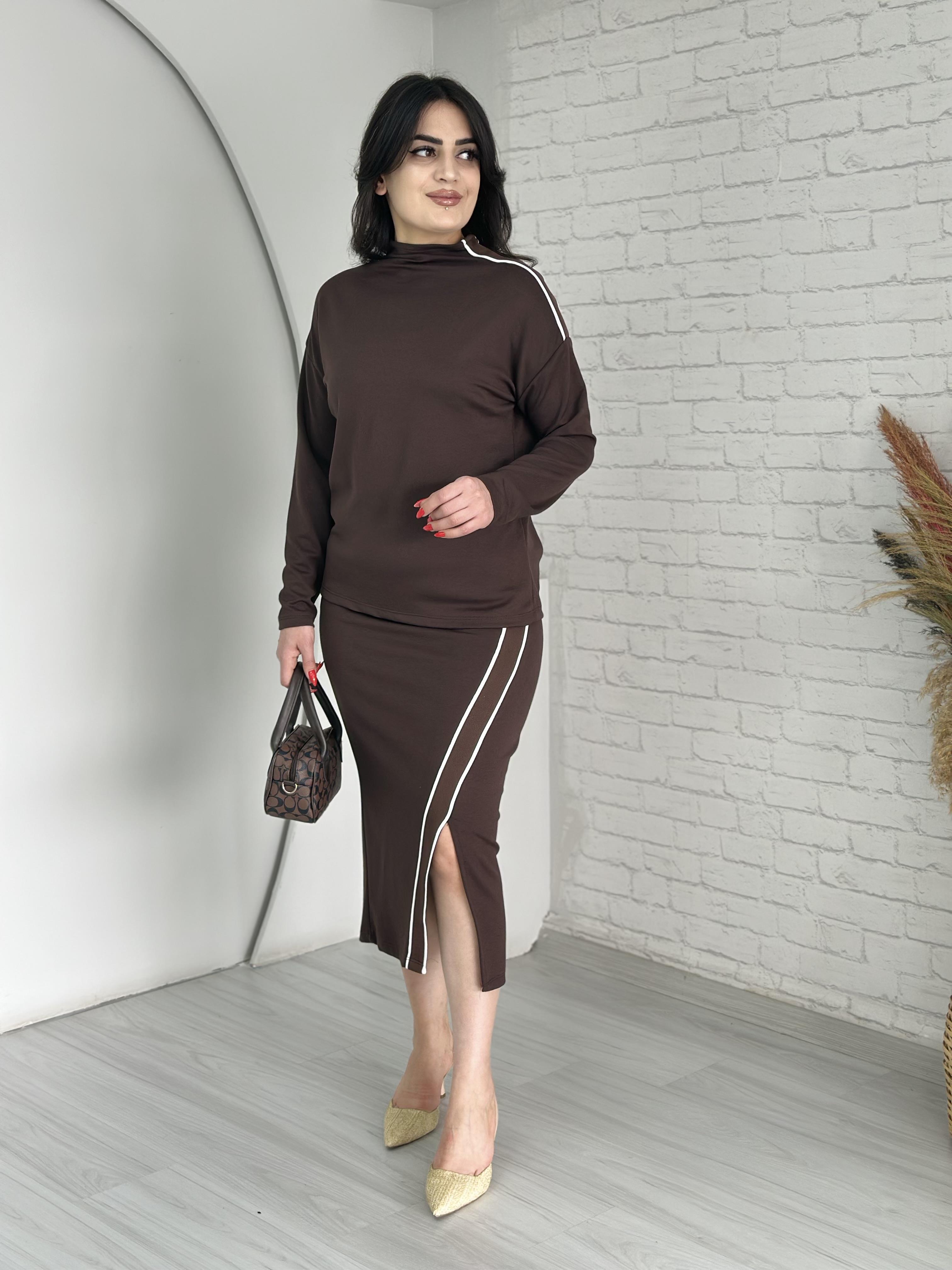 Viva Kahve Dik Yaka Şerit Detaylı Bluz Etek İkili Modal Takım Z332