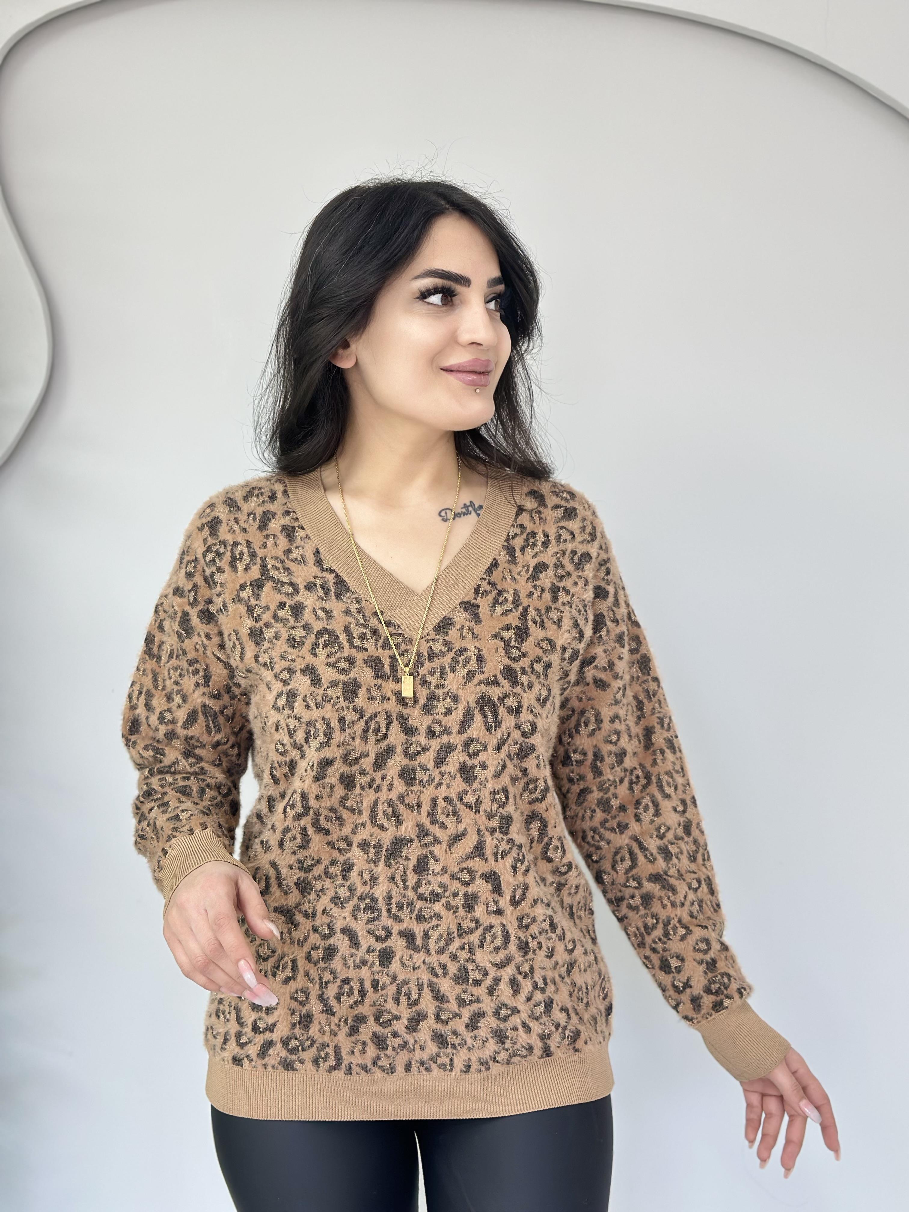 Wild Camel Leopar V Yaka Yumuşak Dokulu Triko Kazak A352