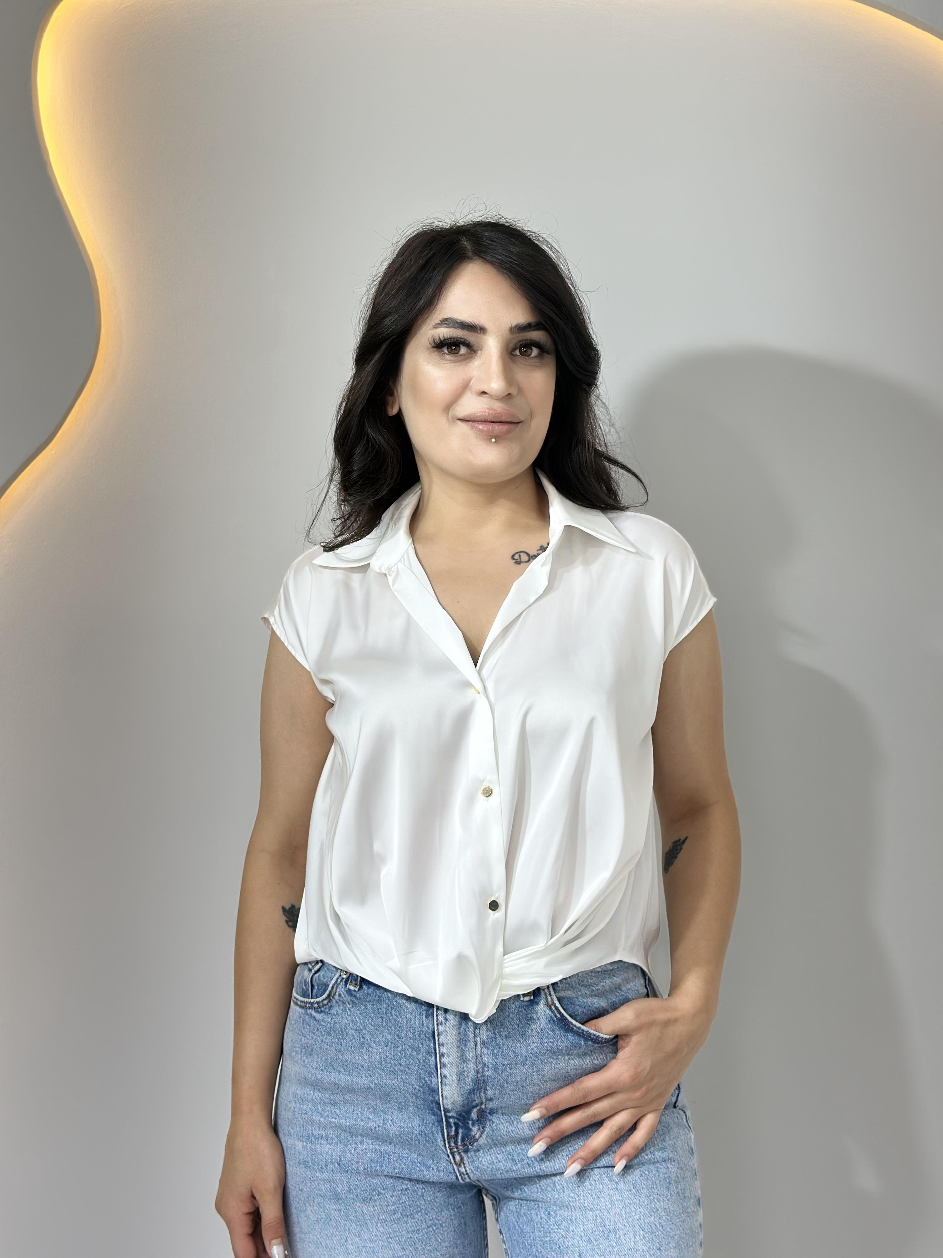 Yoni Beyaz Önü Düğümlü Saten Bluz A048