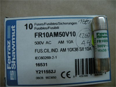 *10 ADET FİYATIDIR* Genel Sigorta 500V CP 10X38 AM 10A S/I FS