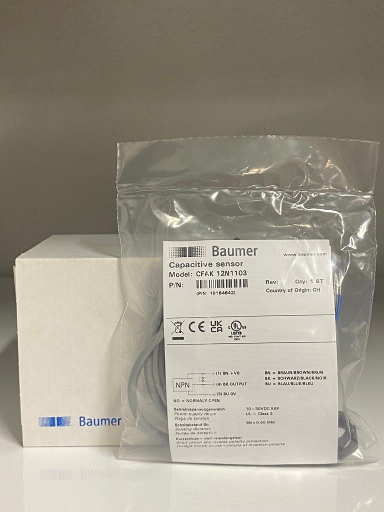 CFAK 12N1103 BAUMER SENSÖR