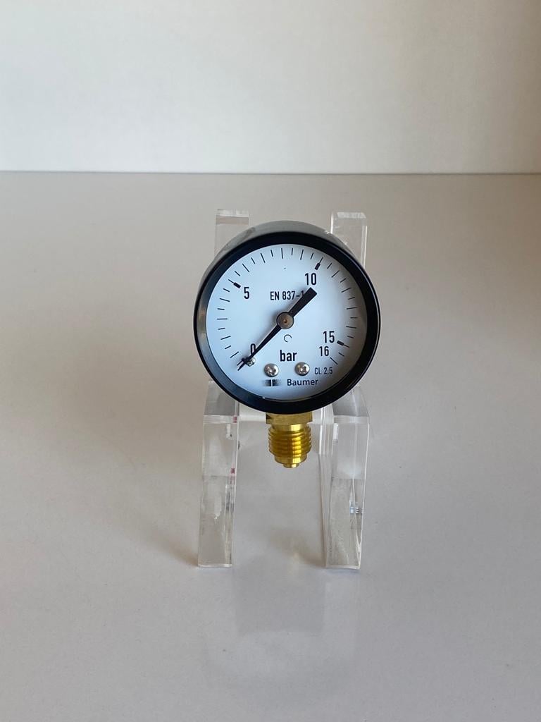 MAT2-D20.B24 Siyah Boyalı Çelik Manometre BOURDON 