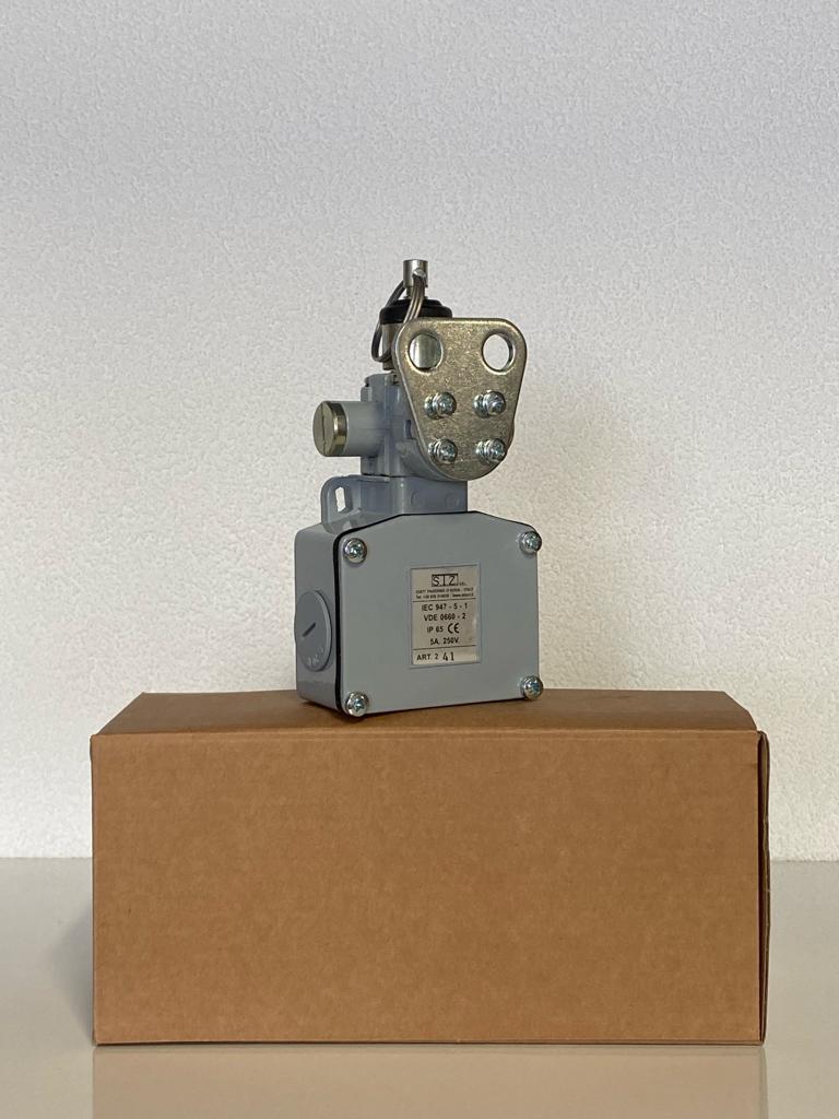 STZ HALATLI EMİNİYET ŞALTERİ