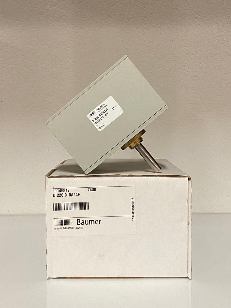 U 220.010A14F BAUMERIVO COUNTER