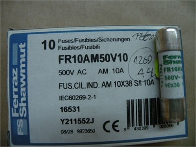 *10 ADET FİYATIDIR* Genel Sigorta 500V CP 10X38 AM 10A S/I FS