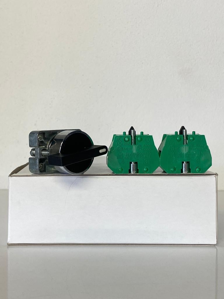 COMEPI METAL UZUN MANDALLI BUTON Q22mm Merkeze Yaylı 3 Pozisyon 2NA kontak düzeni IP65 