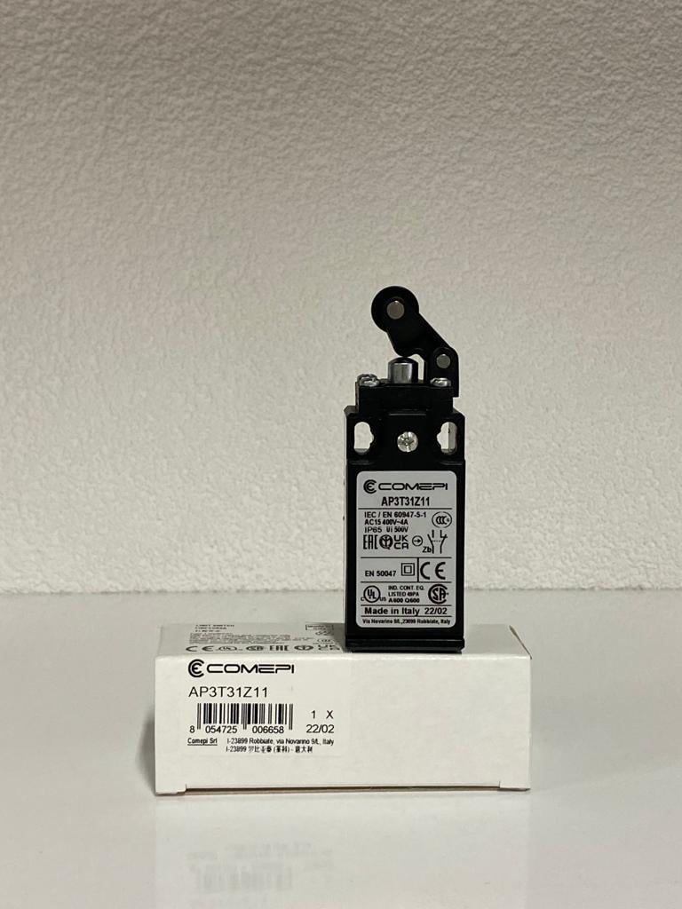 COMEPI PLS  LİMİT SWİTCH 30mm Yatay yöne hareketli kol plastik makara çelik pimli 1NA 1NK kontak düzeni IP65