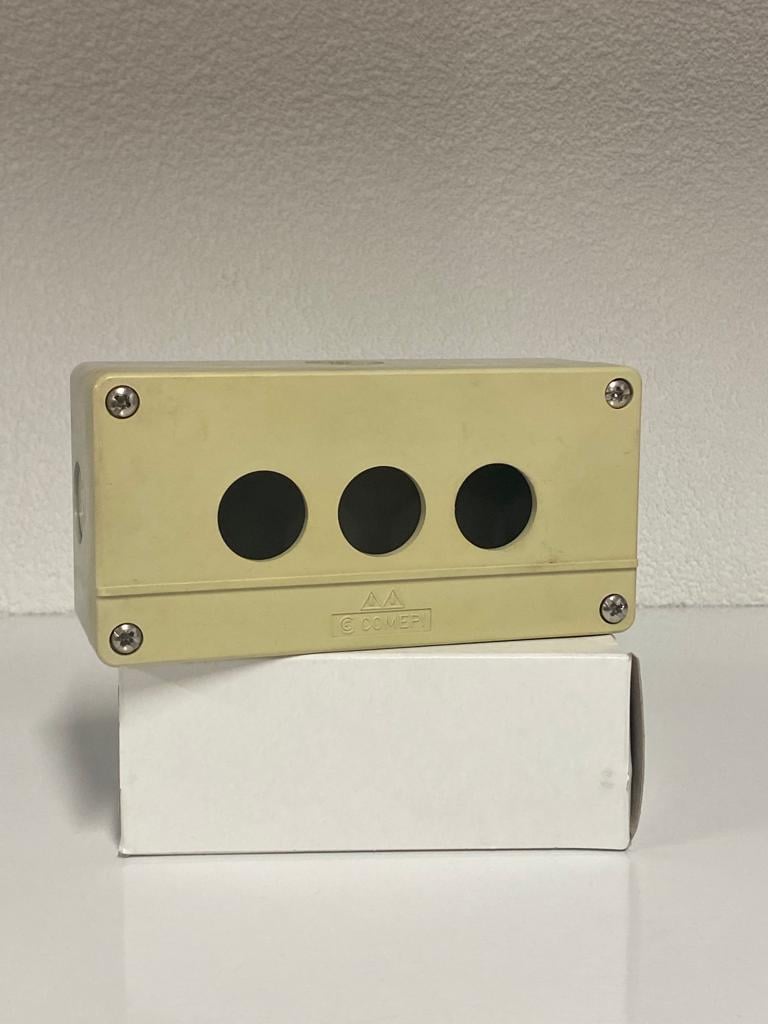 COMEPI ÜÇ DELİKLİ KUTU