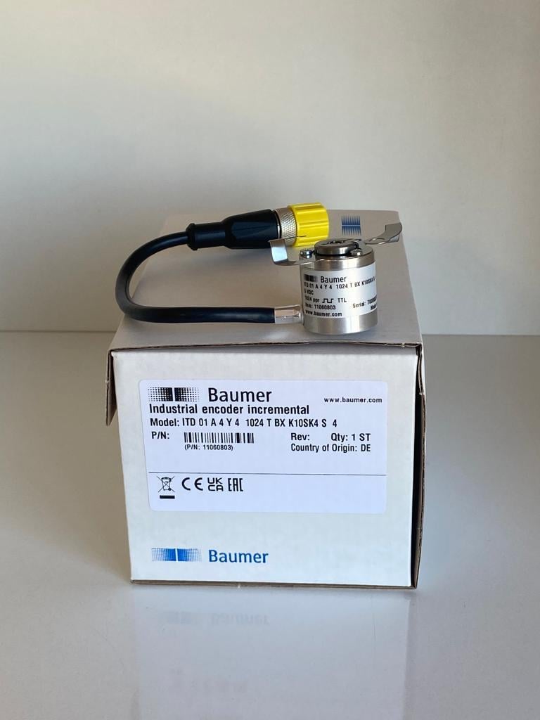 ITD 01 A4 Y4 1024 TBX K10SK4 S 4 BAUMER ENCODER