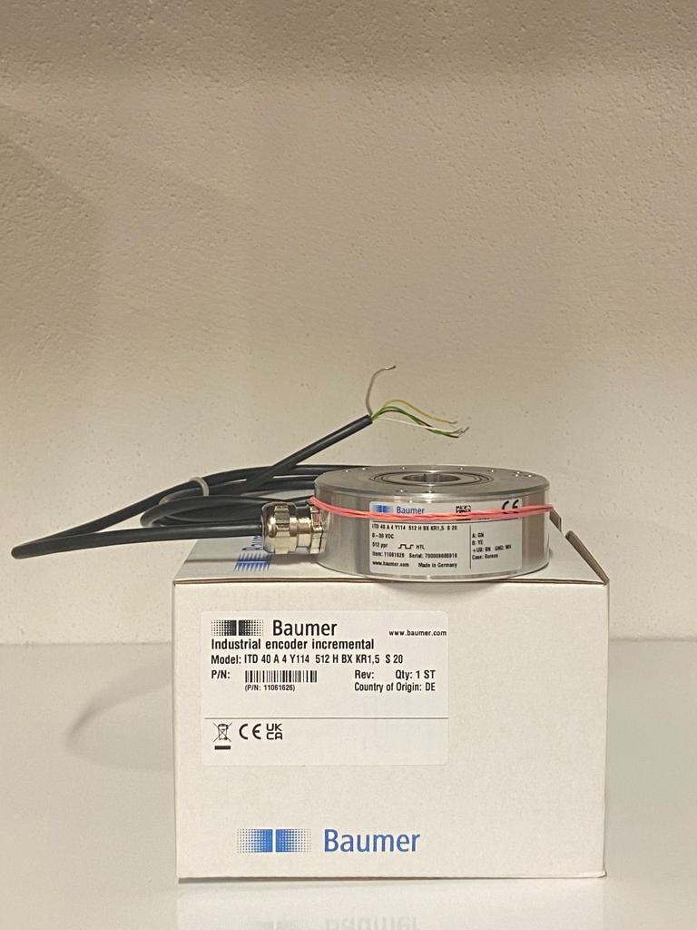 ITD 40 A 4 Y114 512 H BX KR1,5 S 20 BAUMER ENCODER