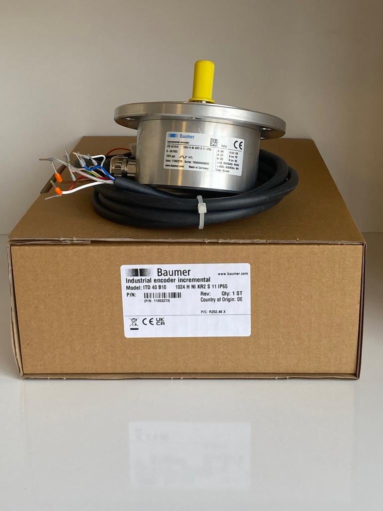 ITD 40 B10 1024 HNI KR2 S 11 BAUMER ENCODER