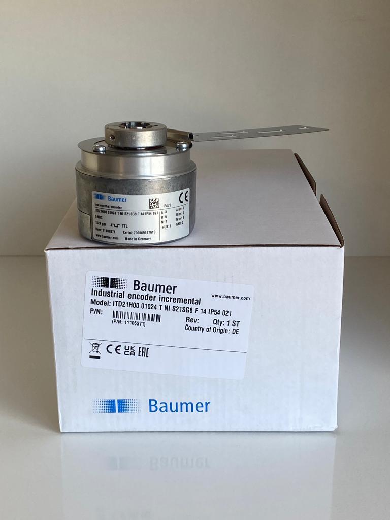 ITD21H00 1024 T NI S21SG8 F 14 BAUMER ENCODER 120C