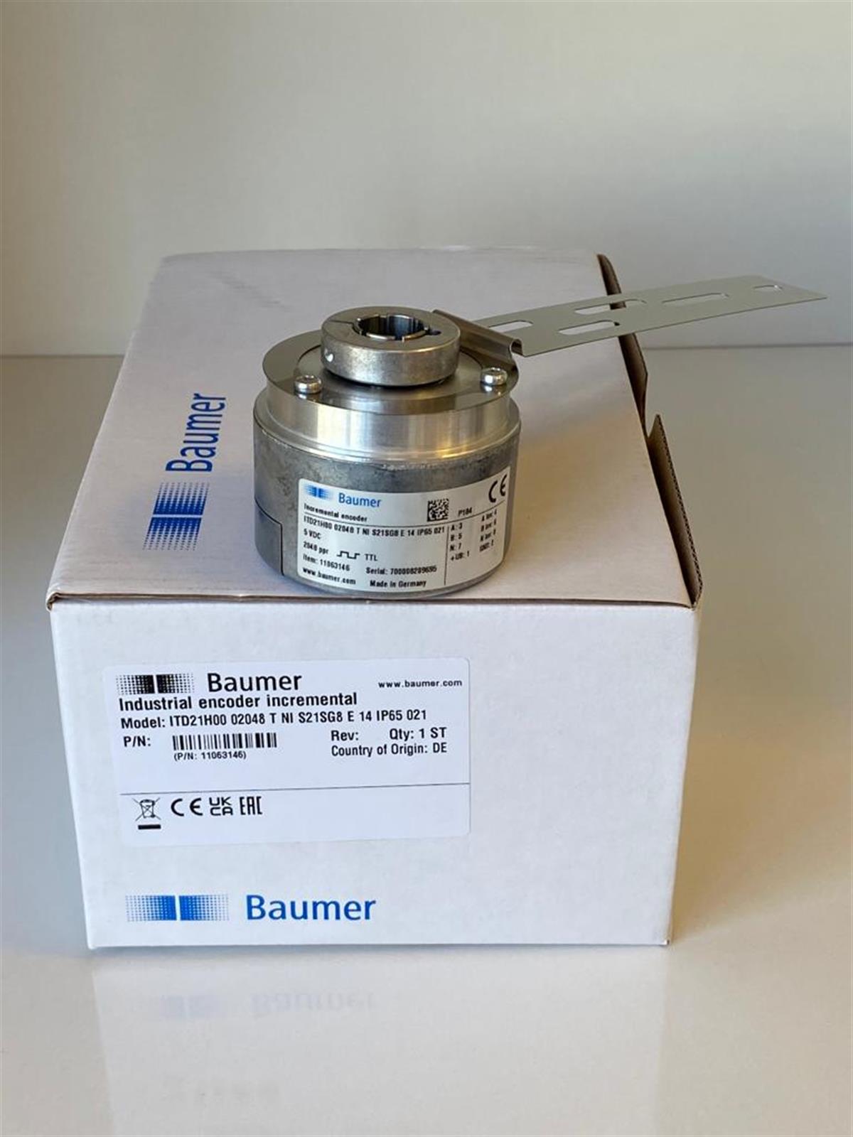 ITD21H00 2048 TNI S21SG8 E14 BAUMER ENCODER