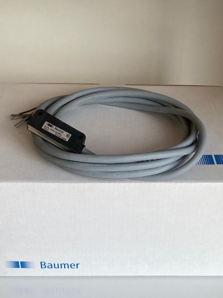 MLFK 10G2124/N50 BAUMER MANYETİK SENSÖR