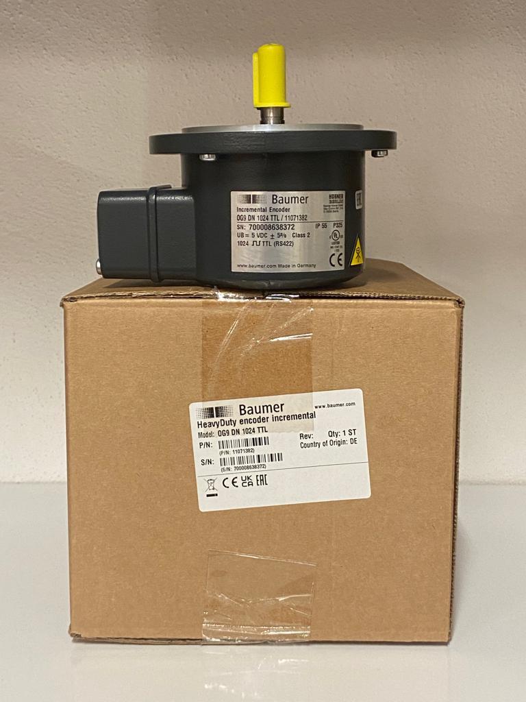 OG 9 DN 1024 TTL BAUMER ENKODER B10 11K6X30 5V DC