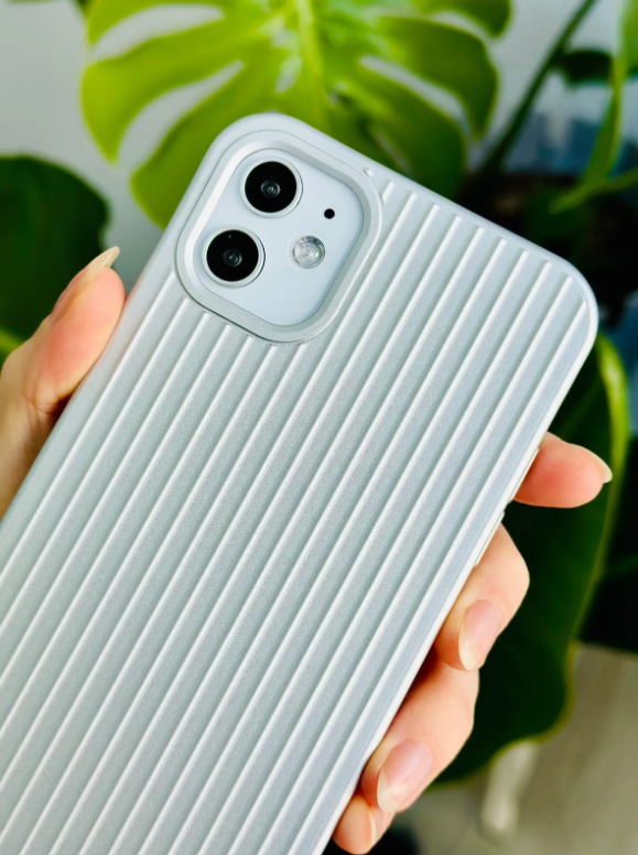  Iphone 11 Uyumlu 3d Desen Serrated Esnek Mat Silikon Pinterest Kılıf
