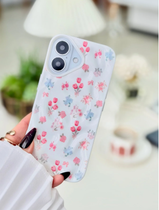 Iphone 16 Uyumlu 3d Kabartma Lale Baskılı Esnek Koruyucu Silikon Kılıf