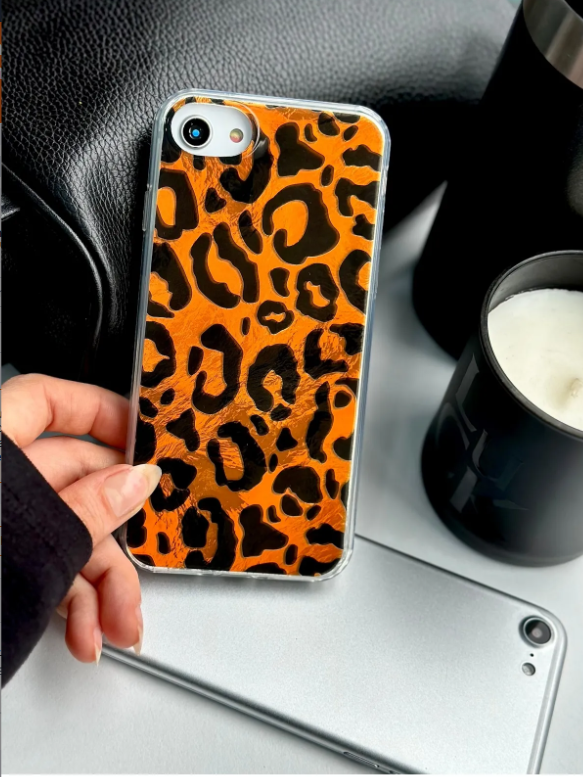  Iphone 7 - 8 - Se 2020 Shine Leopar Renk Geçişli Esnek Silikon Kılıf