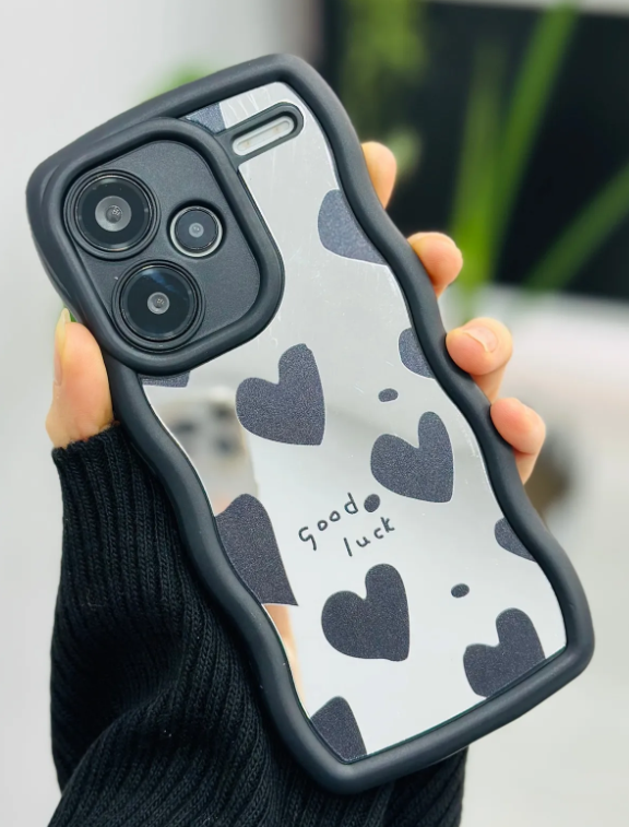  Xiaomi Redmi Note 13 Pro Plus 5g Uyumlu Aynalı Sİyah Kalp Tasarımlı Silikon Kılıf