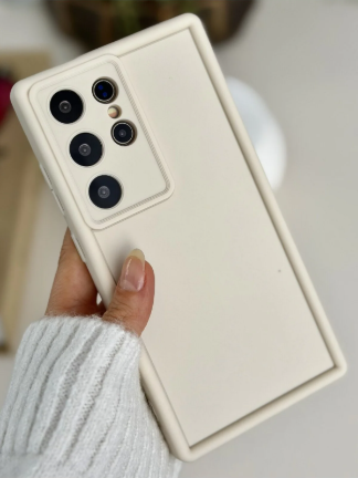 Galaxy S24 ULTRA UyumluMat Lansman Parmak İzi Bırakmaz Silikon Kılıf