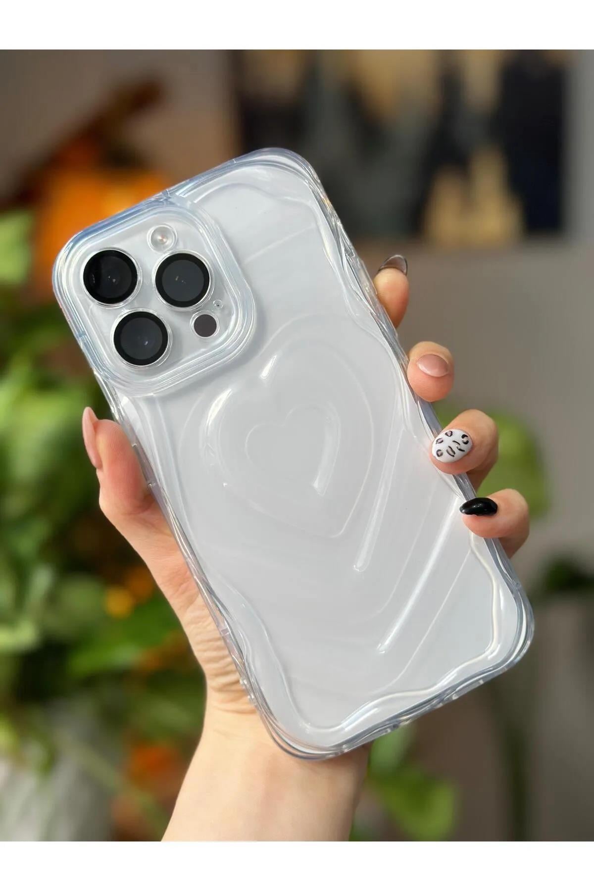 Iphone 14 Promax Şeffaf 3d Kabartma Kalp Tasarımlı Silikon Kılıf