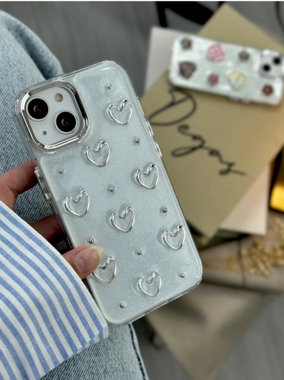  Apple Iphone 13 - 14 - 15 Uyumlu 3d Metal Kalp Epoksili Silikon Telefon Kılıfı