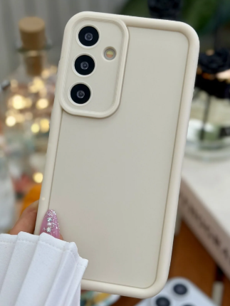  Galaxy S24 PLUS Uyumlu Mat Lansman Parmak İzi Bırakmaz Silikon Kılıf