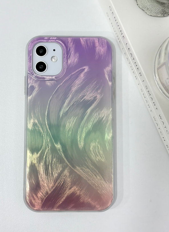  Iphone 11 UYUMLU ( 12 GÖRÜNÜMLÜ KÖŞELİ ) Shine Renk Geçişli Parlak Silikon Kourmalı Kılıf