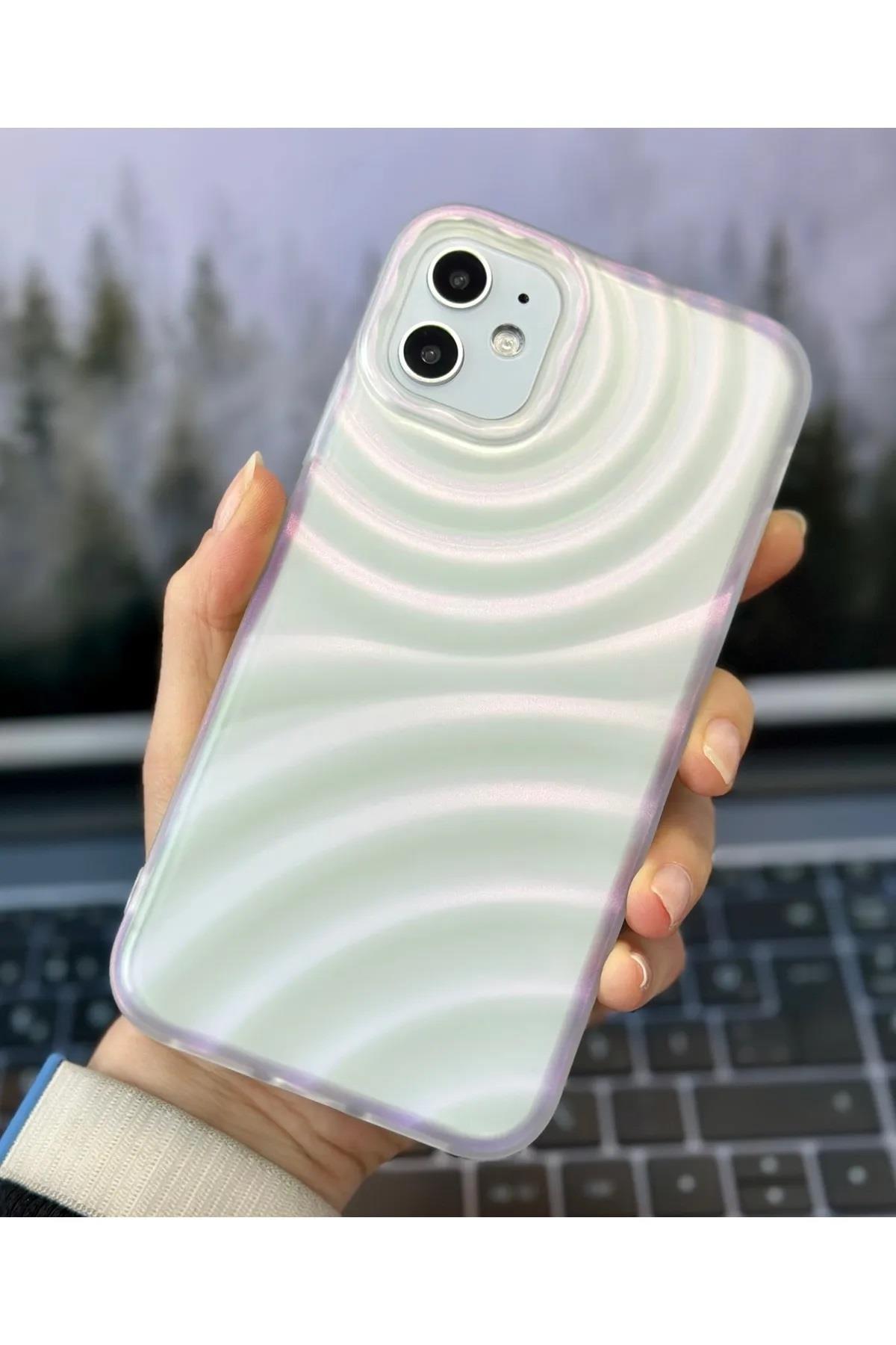  Iphone 11 Uyumlu 3d Aurora Kabartma Mor Yansımalı Mat Silikon Kılıf