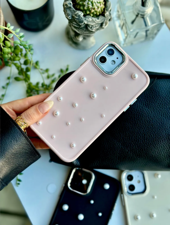  Iphone 11 Uyumlu 3d Oyuncaklı Taş Kalp Tasarımlı Yumuşak Silikon Kılıf
