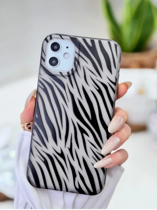  Iphone 11 Uyumlu Darbe Önleyici Parmak İzi Bırakmaz Mat Şeffaf Baskılı Silikon Kılıf