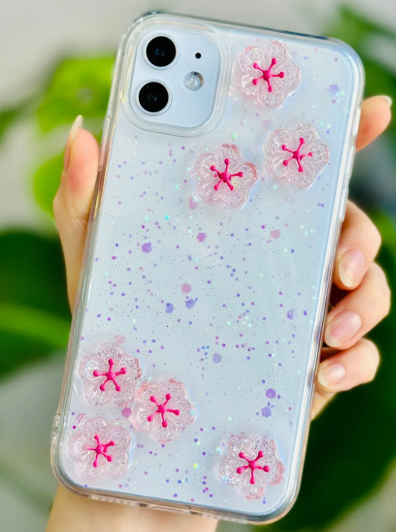  Iphone 11 Uyumlu EPOKSİLİ Sakura Tasarımlı Oyuncaklı Esnek Silikon Kılıf