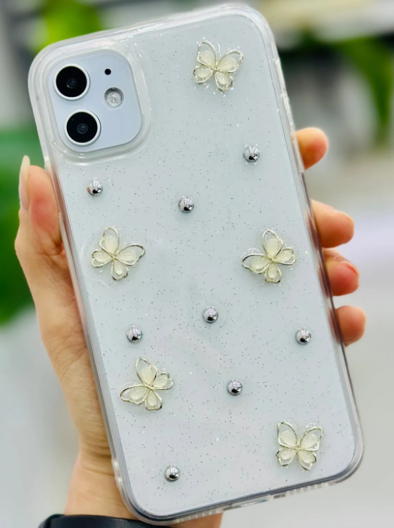  Iphone 11 Uyumlu İNCİ KELEBEK Tasarımlı Oyuncaklı Esnek Silikon Kılıf