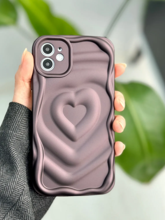  İPhone 12 Uyumlu 3d Kabartma Mat Kalp Silikon Kılıf