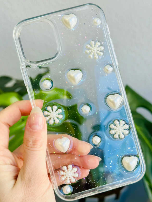  Iphone 12 ve 12 Pro Uyumlu Kartanesi Tasarım Oyuncaklı Esnek Silikon Kılıf