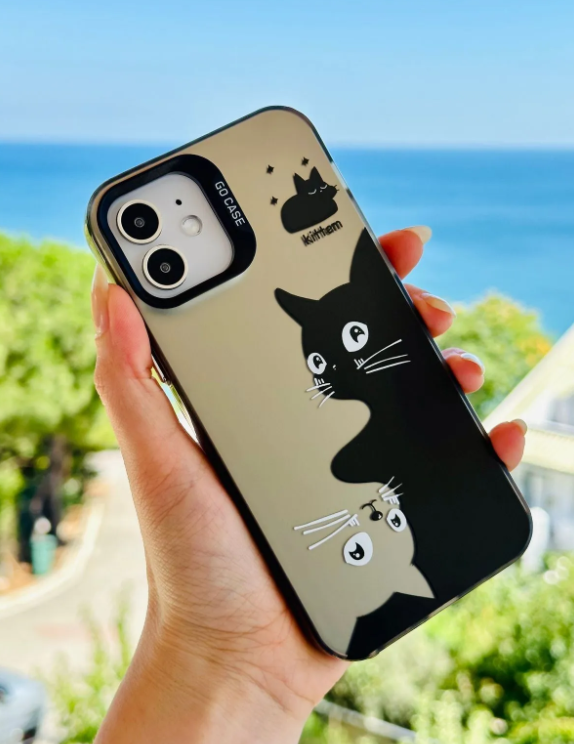  Iphone 12 ve 12 Pro Uyumlu Parmak İzi Bırakmaz Baskı Desenli Metalik Silikon Kılıf