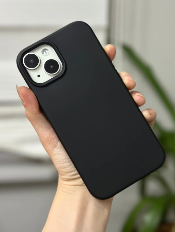  Iphone 13 - 14 - 15 Uyumlu Içi Kadife Leke Tutmaz Sıvı Silikon Lansman Kılıf