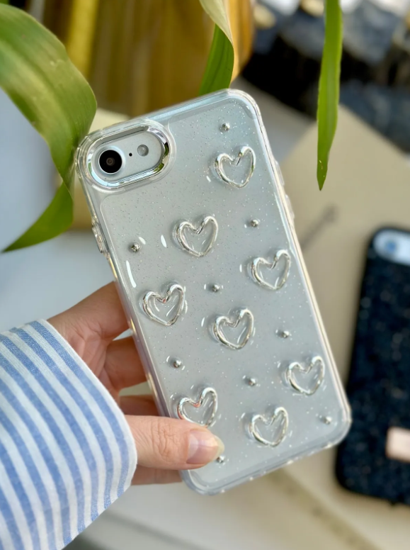  Iphone 7 - 8 - Se 2020 - Se 2022 Uyumlu 3D Metal Kalp Tasarımlı Oyuncaklı Epoksili Silikon Kılıf