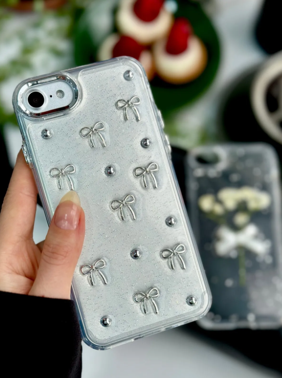  Iphone 7 - 8 - Se 2020 - Se 2022 Uyumlu Mini Fiyonk 3D Oyuncak Tasarımlı Esnek Silikon Kılıf