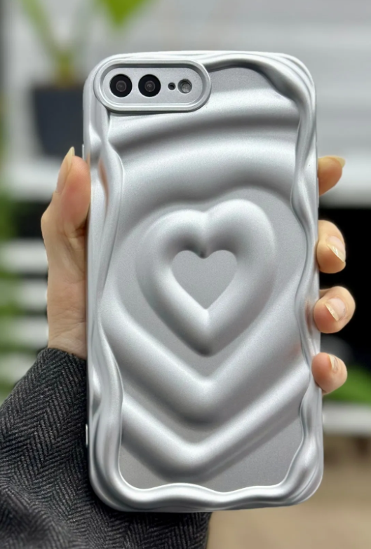  Iphone 7 PLUS VE 8 PLUS Uyumlu 3d Mat Kalp Kabartma Silikon Kılıf