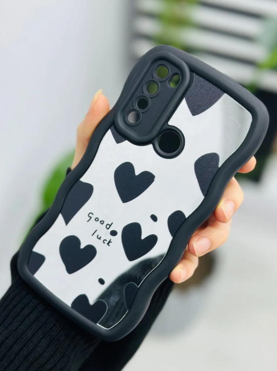  Xiaomi Redmi Note 8 Uyumlu Siyah Kalp Tasarımlı Aynalı Silikon Kılıf