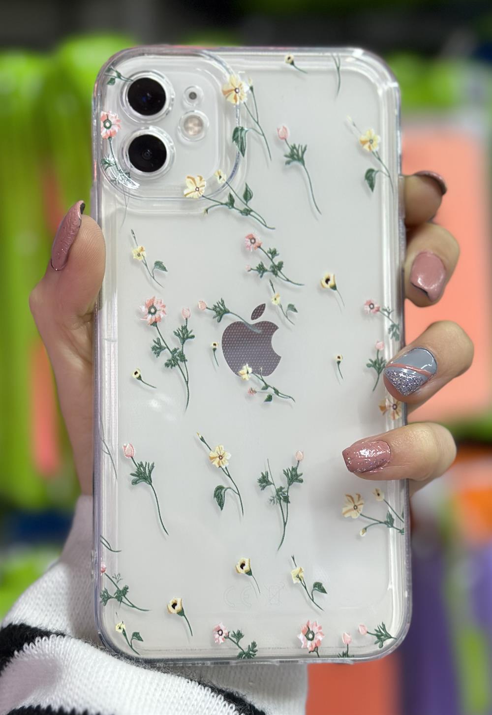 iphone-11-uyumlu-cicek-desenli-kameral-d2b1ae.jpeg