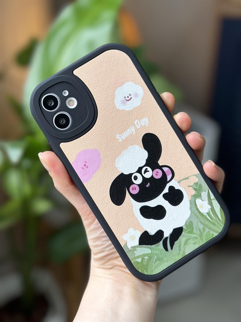 iphone-11-yuvarlak-kamera-kuzu-tasarim-1751-d.jpeg