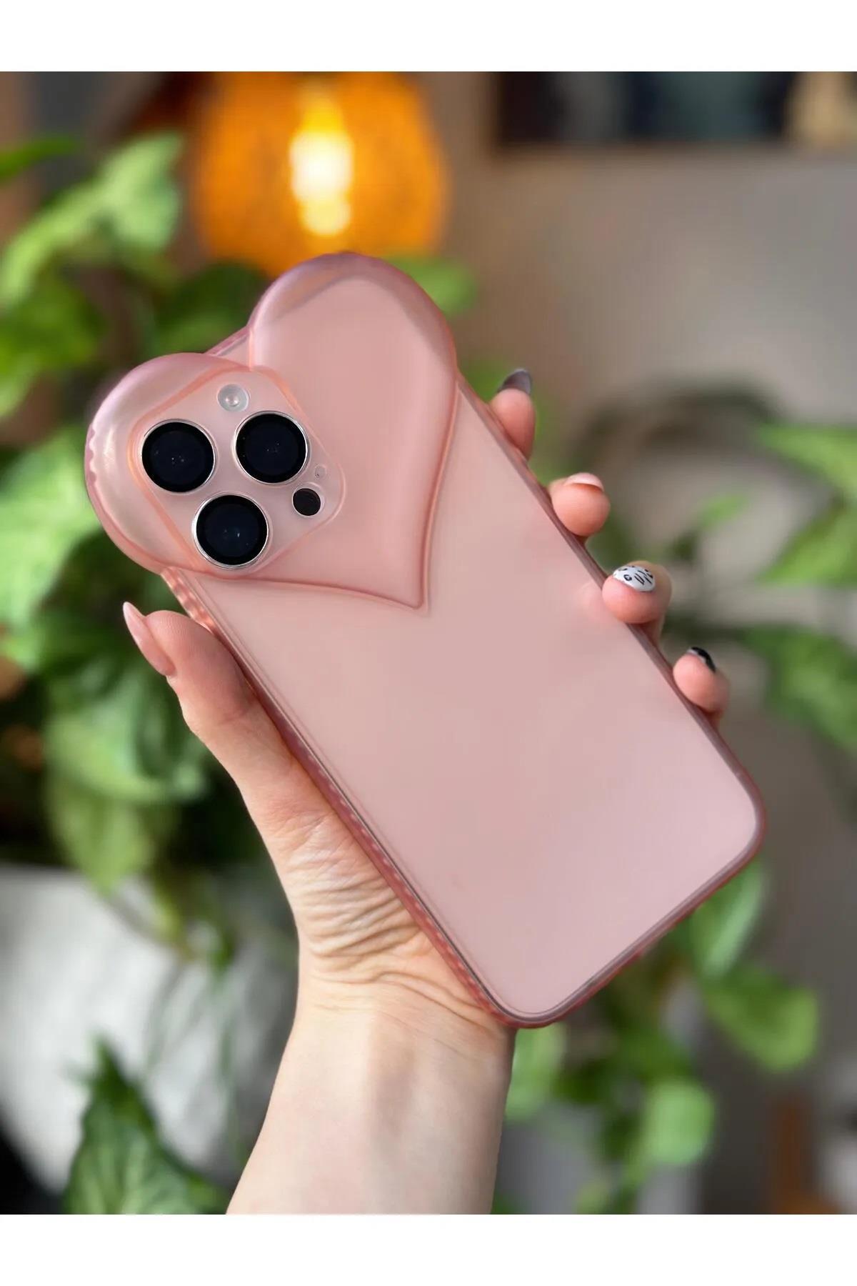 Iphone 14 PROMAX Şeffaf 3d Kalp Tasarımlı Silikon Kılıf