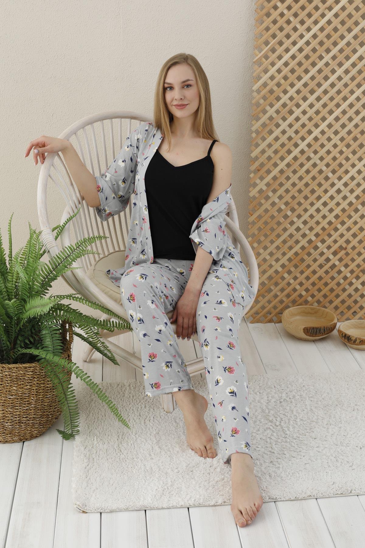 Mavi Renkli Küçük Çiçek Baskılı 3 lü sabahlıklı Pijama Takımı