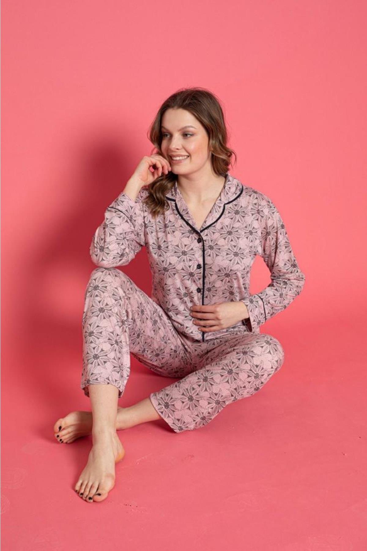Pembe Çiçek Desenli Önden Düğmeli Uzun Paça Pantolon Pijama Takımı